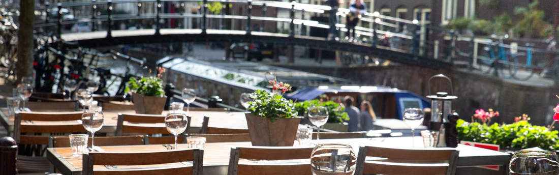 How to Set up the Perfect Outdoor Seating Area for Your Restaurant