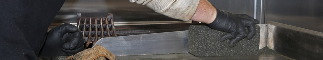 The Benefits of Cleaning Grill Pads: A Smarter Way to Maintain Your Grill