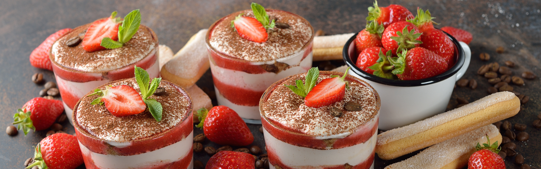 4 cups of strawberry mousse dessert