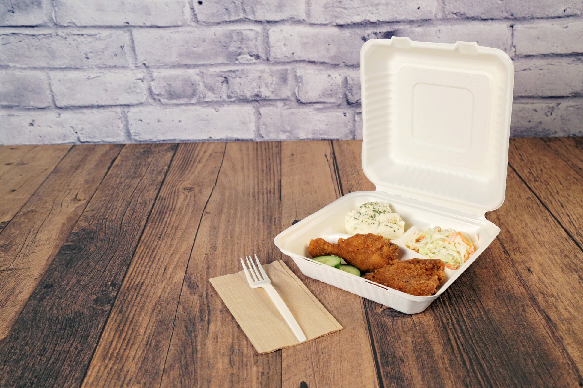 No PFAS added 9" x 9" x 3.19"  Large 3 Section Molded Fiber Deep Hinged Lid Containers, PLA Lined, Case of 160