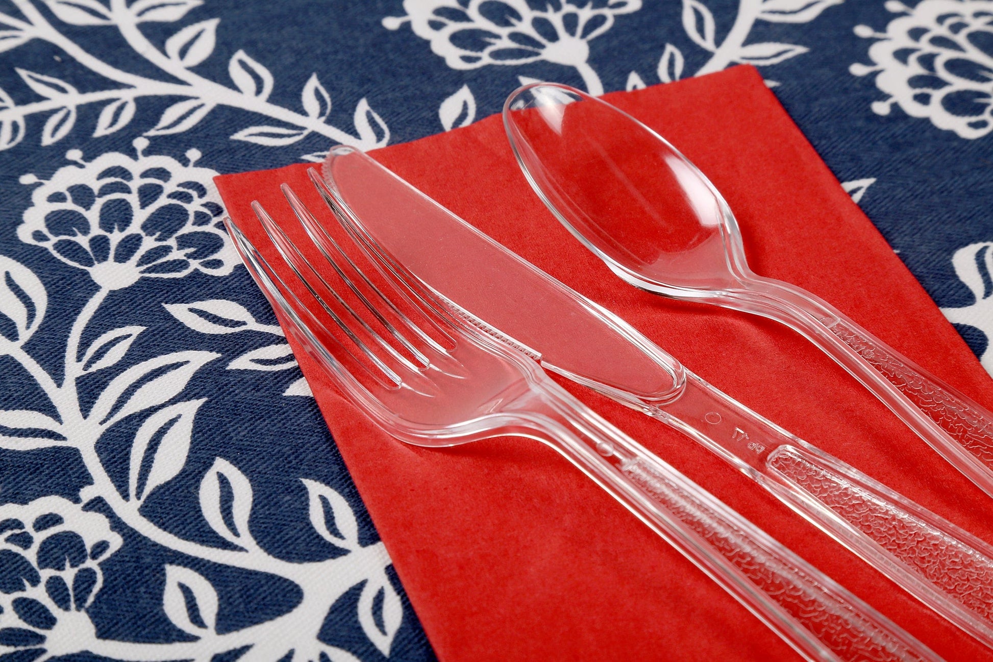 AmerCareRoyal Take-Out/Dine-In/Disposable Cutlery And Utensils/Disposable Cutlery/Disposable Spoons Heavy Clear Polystyrene Teaspoons, Case of 1,000