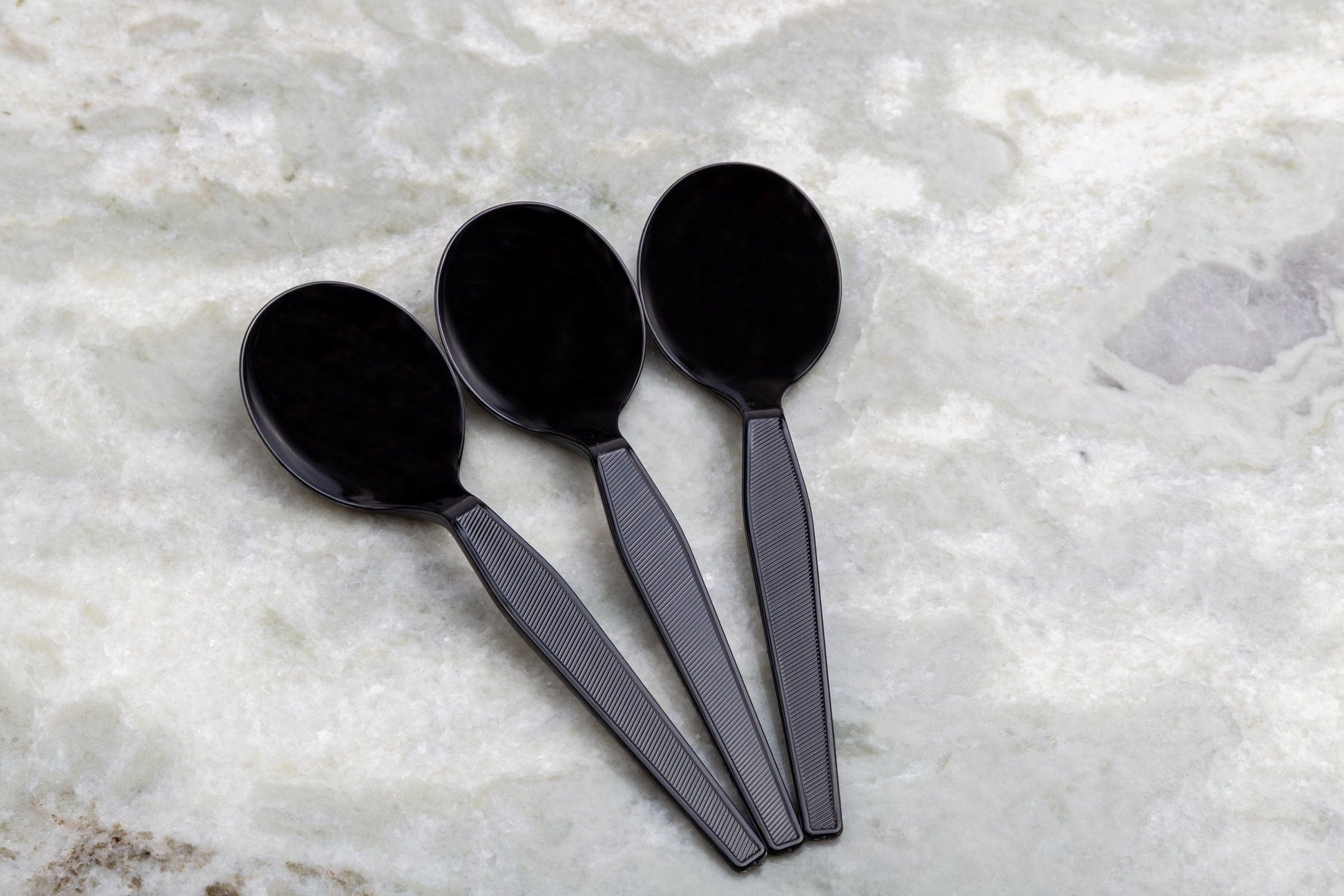 AmerCareRoyal Take-Out/Dine-In/Disposable Cutlery And Utensils/Disposable Cutlery/Disposable Spoons Medium Heavy Black Polystyrene Soup Spoons, Case of 1,000